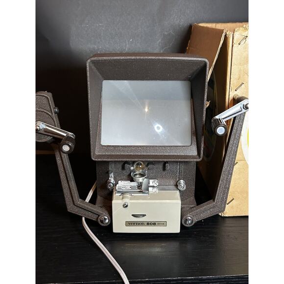 Vintage Vernon 808 8mm movie editor film giant viewing screen. Never Used? - Picture 5 of 9